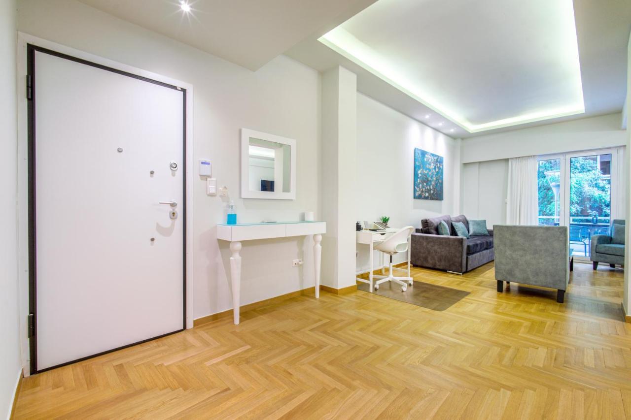 Urban Luxury On A Quiet Street In The Center Of Athensアパートメント エクステリア 写真