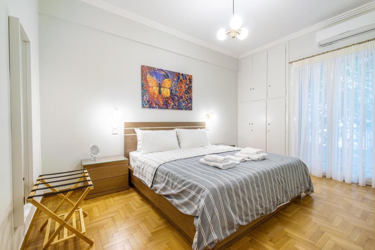 Urban Luxury On A Quiet Street In The Center Of Athensアパートメント エクステリア 写真