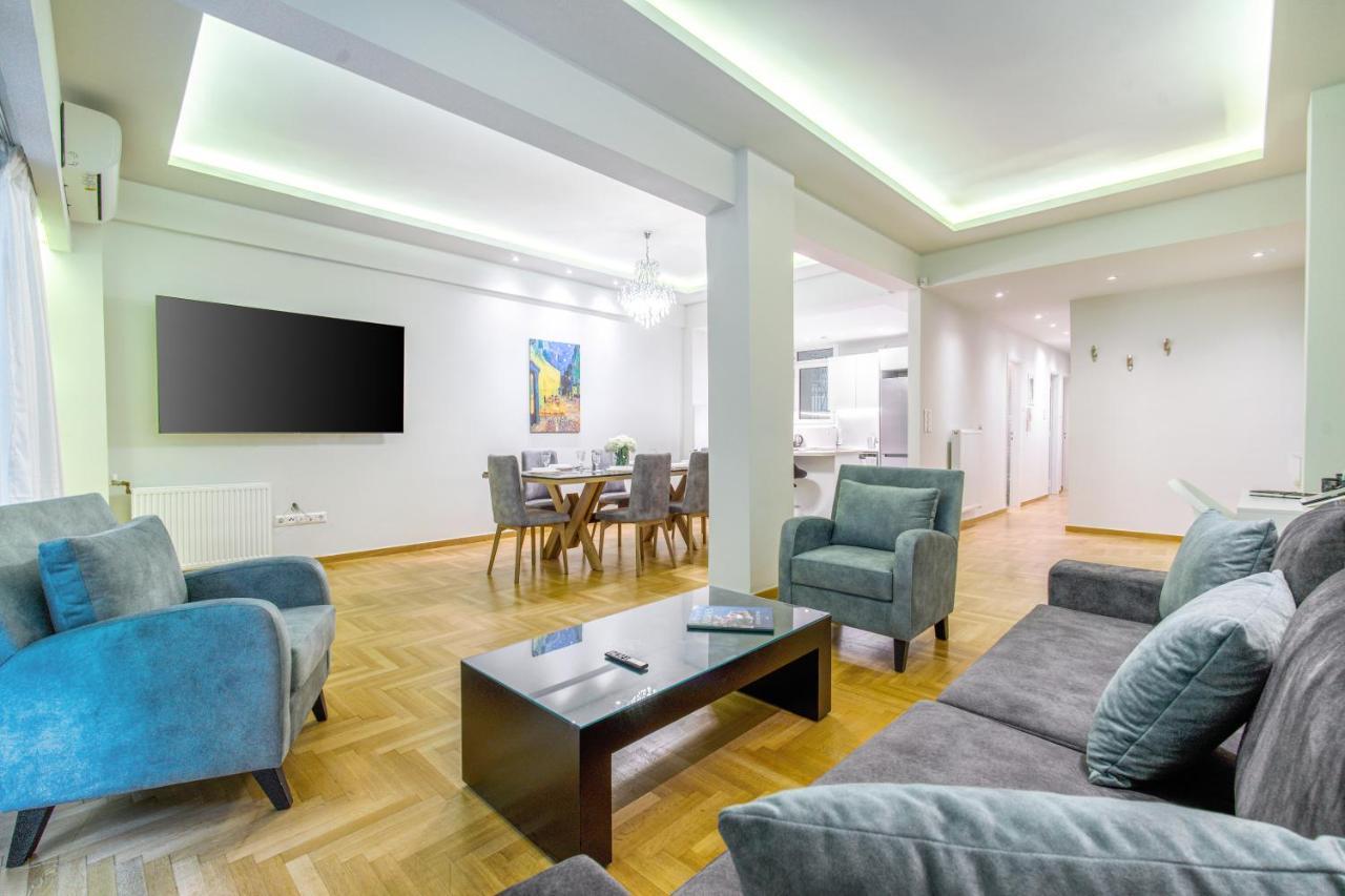 Urban Luxury On A Quiet Street In The Center Of Athensアパートメント エクステリア 写真