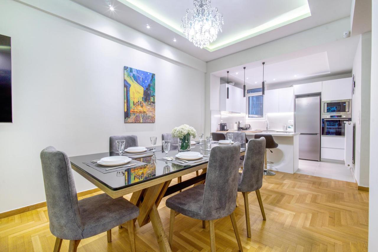 Urban Luxury On A Quiet Street In The Center Of Athensアパートメント エクステリア 写真
